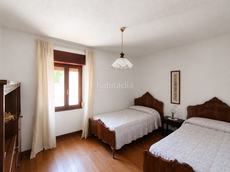 Foto 02c5bf06-e4b8-472c-b0fb-1ac9684a3338. Edificio en Tubilla del Agua