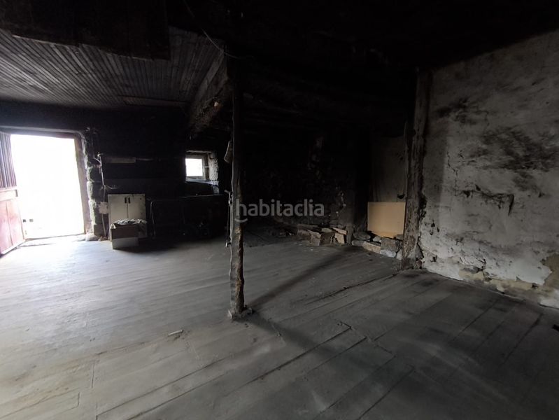 Foto aedf1970-5813-4cec-9fb2-4bbced077631. Casa a Allariz