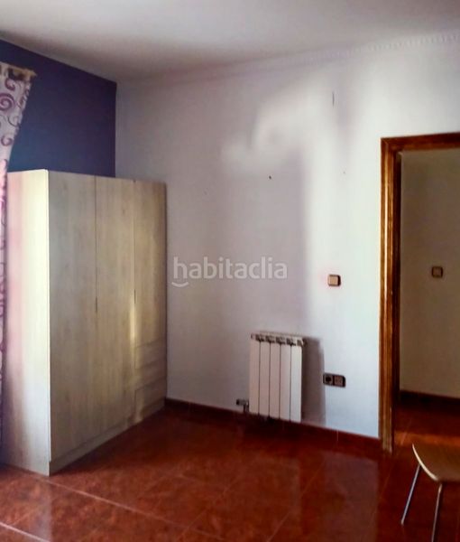 Foto df85257f-0dd8-451e-b454-0cd1f1bff30b. Casa amb aparcament a Constantina