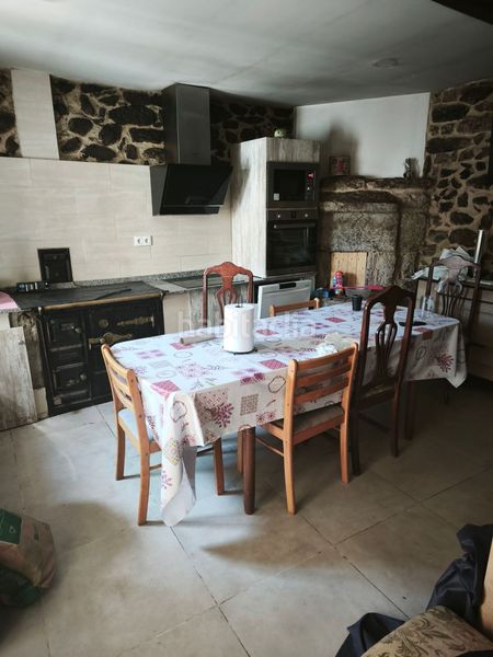 Foto a7164073-2e13-4dd4-9759-e21f5db3b87d. Casa a Cañiza (A)