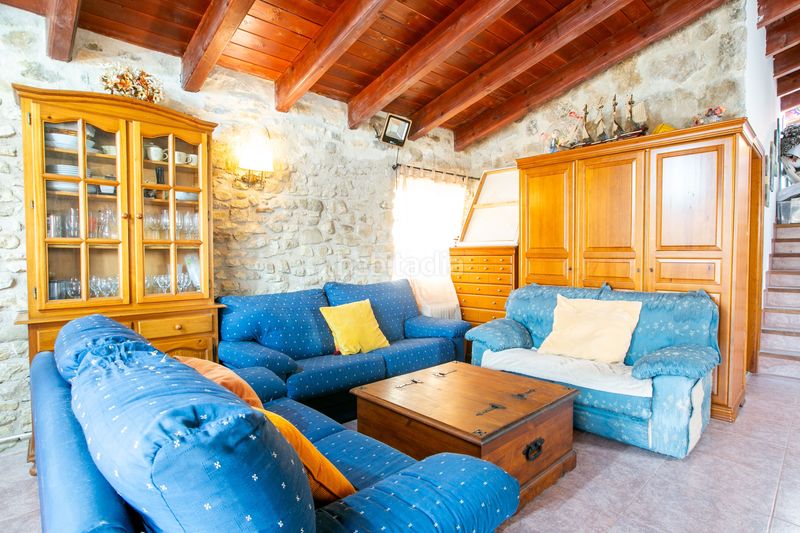 Foto b8d1817d-52f3-4d74-bcd1-92bc86ccd36d. Casa en Mendigorria