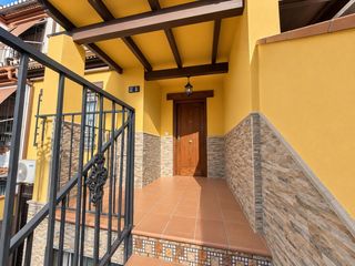Casa adossada  Avenida médico antonio alonso