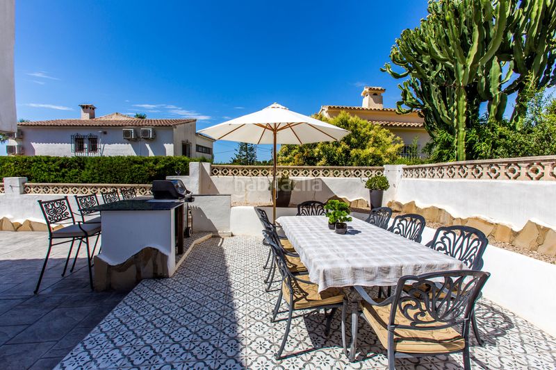 Foto 4f0436ac-f76b-4b32-8012-7773c434779f. Casa amb aparcament a Cala Advocat-Baladrar Benissa