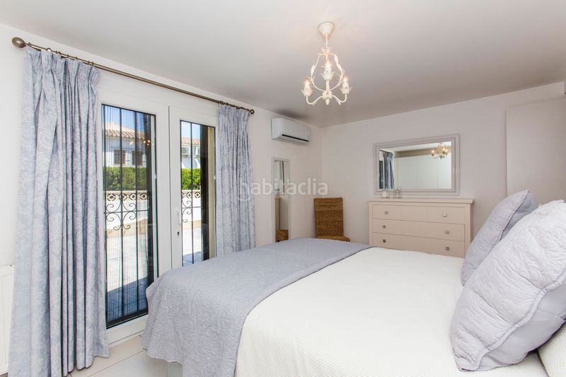 Foto 6a77bccd-f7d6-4d4c-a052-4e1fed8671c6. Casa amb aparcament a Cala Advocat-Baladrar Benissa