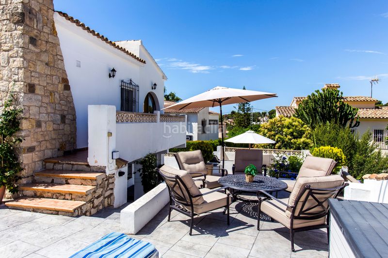 Foto b114f9fd-274a-42e2-adc3-997e0d129970. Casa amb aparcament a Cala Advocat-Baladrar Benissa