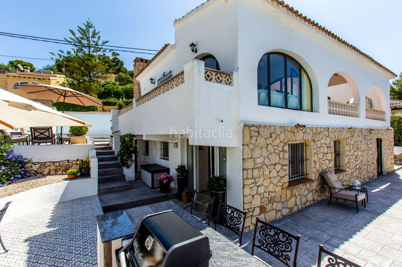 Foto d0b929d8-2877-4920-9c60-41891b0c94c4. Casa amb aparcament a Cala Advocat-Baladrar Benissa