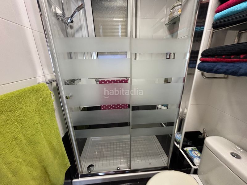 Foto b8dac3ef-eaf7-40e2-b394-8159882d0275. Etagenwohnung in Santa Marina - Polígono Mieres