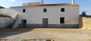 Masia a Polígono B BAJO