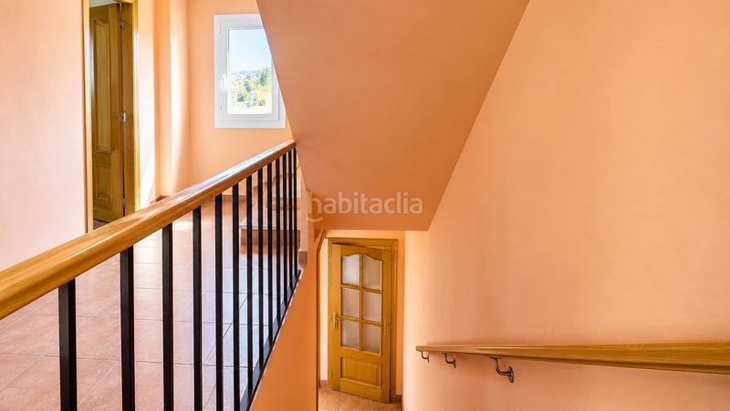 Foto 5323127f-5040-46c7-9542-2220056c5d2a. Haus in Flix