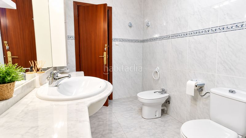 Foto bf2402a4-6504-4a66-8d2c-8d949ce1e13e. Pis a Ateca