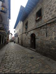 Locale commerciale in Calle San Martin