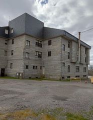 Building  Rúa a estrada