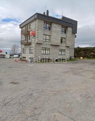 Foto e8d23420-9d93-428f-a56d-33e9e5963c7d. Edifici a Mezquita (A)