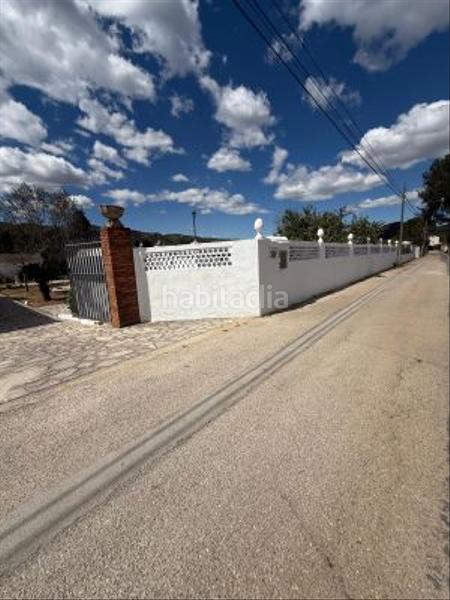 Foto 3f98b67c-5735-4b73-9945-723b44ea3b3e. House with parking in Urbanitzacions i Pedanies Sud Alzira