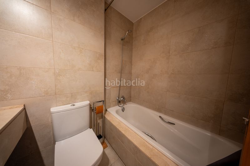 Foto c5e74df1-0308-4a00-8940-4586f37ea0bd. Pis a Centro Torrelavega