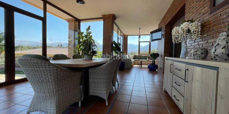 Foto 17d2d23c-d519-4002-8596-a57a682483b3. Maison avec parking dans Loja