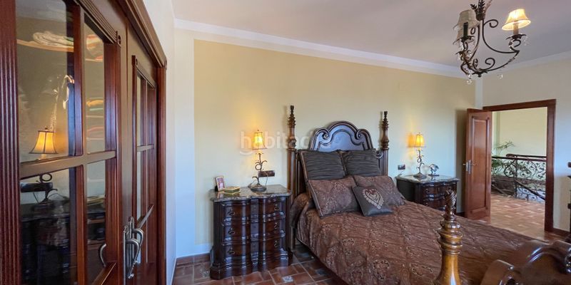 Foto c08c670e-5f80-4456-b1d6-4505ee099a14. Maison avec parking dans Loja
