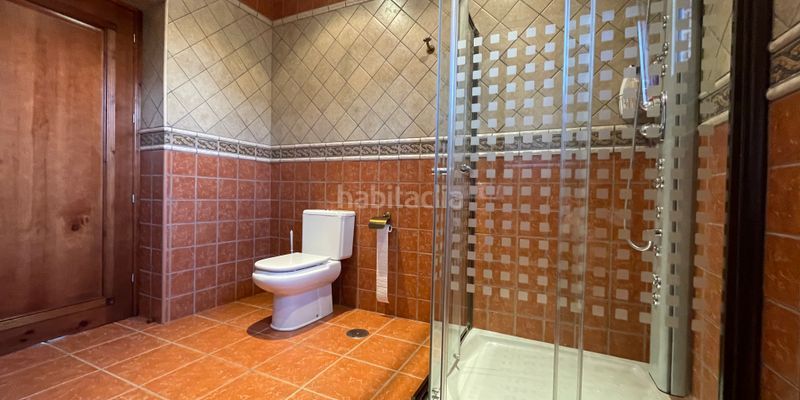 Foto c5ef43ba-762c-44a8-8b20-a7949d2f97b5. Maison avec parking dans Loja