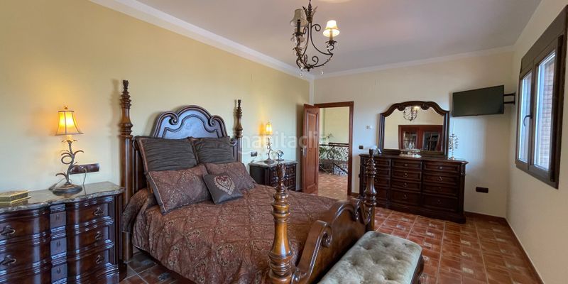 Foto d1dab232-5cfb-4a7e-bd4c-6fb722eee305. Maison avec parking dans Loja