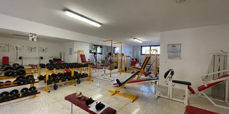 Foto e3d992d8-fa71-4db9-a7ae-a3573ff2c6a0. Maison avec parking dans Loja