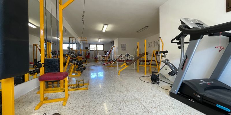 Foto f45f3ec9-ced8-43b9-99c7-cf2142d44890. Maison avec parking dans Loja
