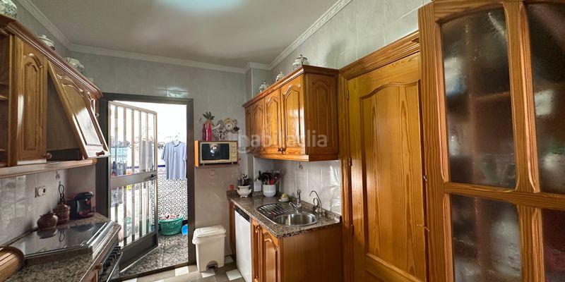 Foto 4e0d0257-2a15-4b6d-936c-c80cbc87c747. Casa adosada en Villanueva de Tapia