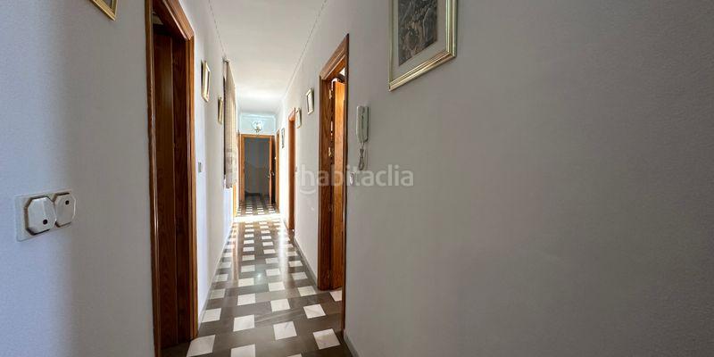 Foto 798ab27c-d303-4155-a7b3-9a22a51f6bf3. Casa adosada en Villanueva de Tapia