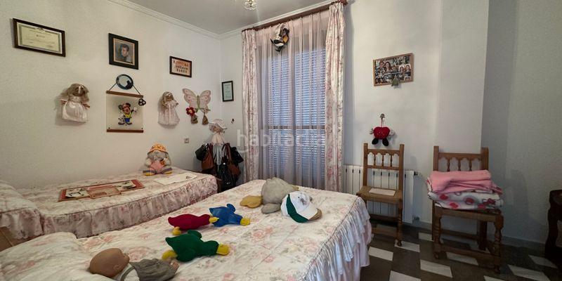 Foto eb81dfd9-8b3a-4d6a-bd28-afd33b8597ab. Casa adosada en Villanueva de Tapia