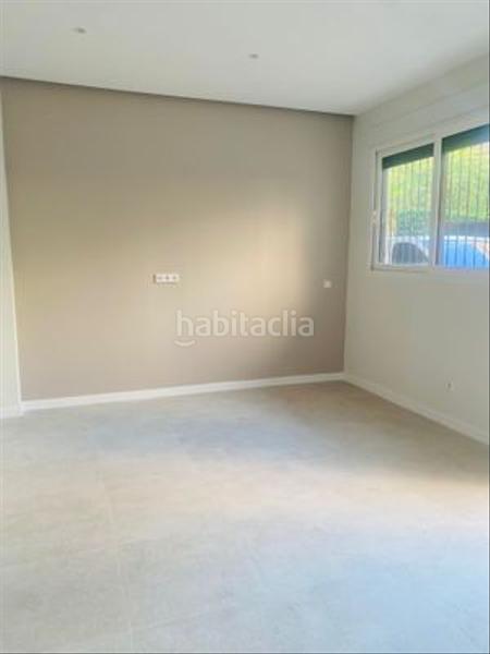 Foto b0ce0d1c-3ae3-4121-a9eb-92d30475a7ff. Piso en calle ibi 7 en Terramelar Paterna