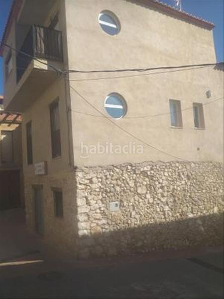 Foto 826d004d-5518-480b-854c-b7431bc1618f. Casa en calle colon 2 en Ador