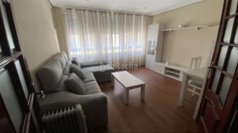 Foto c7c5894c-2fa7-45e2-80ea-86720035696e. Pis a astilleros - la paz - loreto - el corte inglés Cádiz