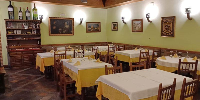 Foto c741a0c7-f335-485e-a096-477777f341f4. Local comercial a Íscar