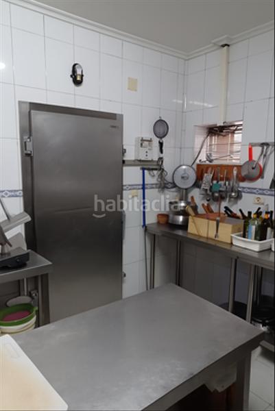 Foto eaffef5c-3f7a-4a56-b1e6-fa638ca7247c. Local comercial a calle eras 13 a Íscar