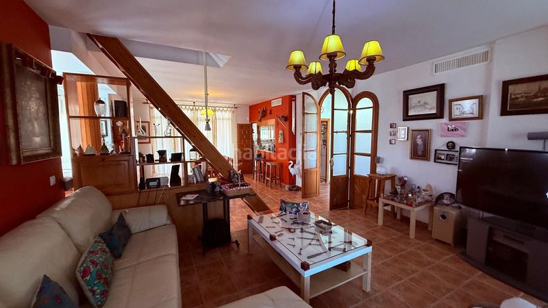 Foto 1a4ec47c-acec-435b-8397-8399762134f8. Casa amb aparcament a Montilla