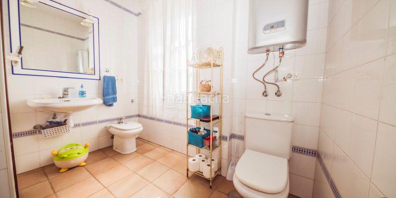 Foto c7f2f0ad-69cd-470f-ab8a-5149b65d9432. Casa amb aparcament a Punta Umbría