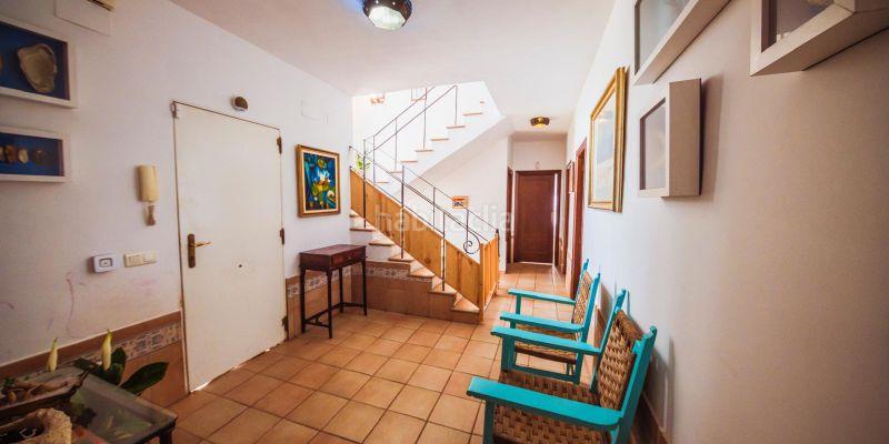 Foto f2e86768-5bc5-4267-893a-82b052ae9b2c. Casa amb aparcament a Punta Umbría