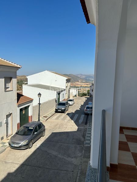 Foto f69cb053-c7be-436e-9ce3-732226b99c74. Flat in Teba