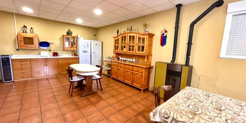 Foto 1e40779b-ca09-4a0e-ab15-a8b05436967b. Casa con parcheggio in Parroquias Sur - La Manjoya Oviedo