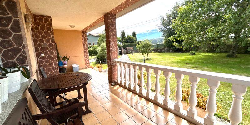 Foto 38a1ccc8-da75-478e-bb11-119ddf310ad0. Casa con parcheggio in Parroquias Sur - La Manjoya Oviedo