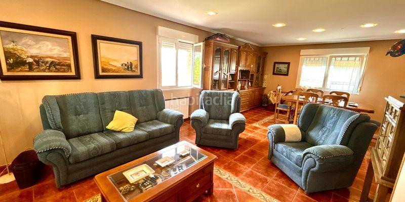 Foto dac75205-dd03-4558-a271-06884e78d687. Casa con parcheggio in Parroquias Sur - La Manjoya Oviedo