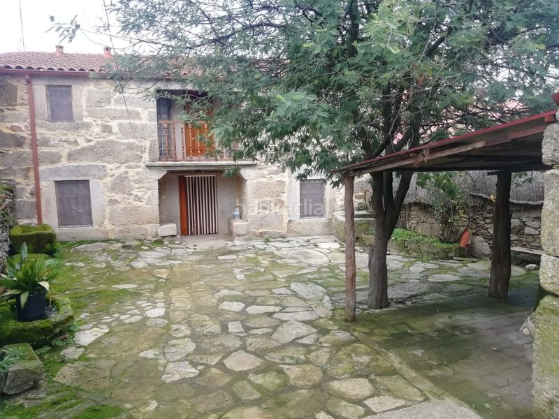 Foto f006c898-181e-4ca5-a361-5d0087bb23a6. Casale con parcheggio in Fariza