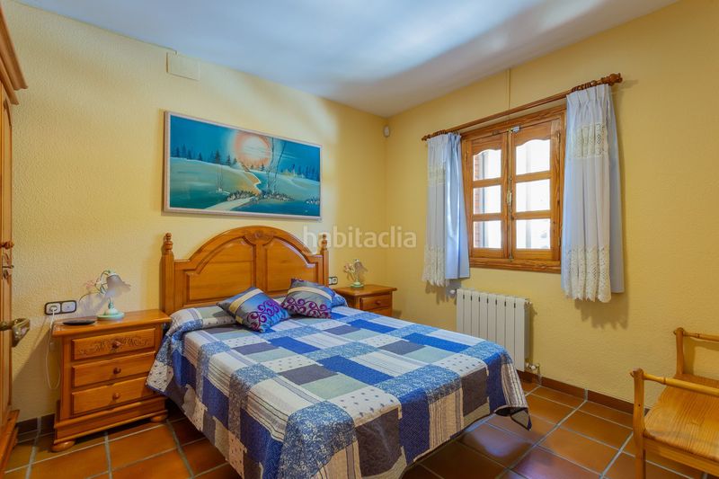 Foto 1fa0338a-4c39-4246-8686-aa11d7ea7178. Edificio in Güéjar Sierra