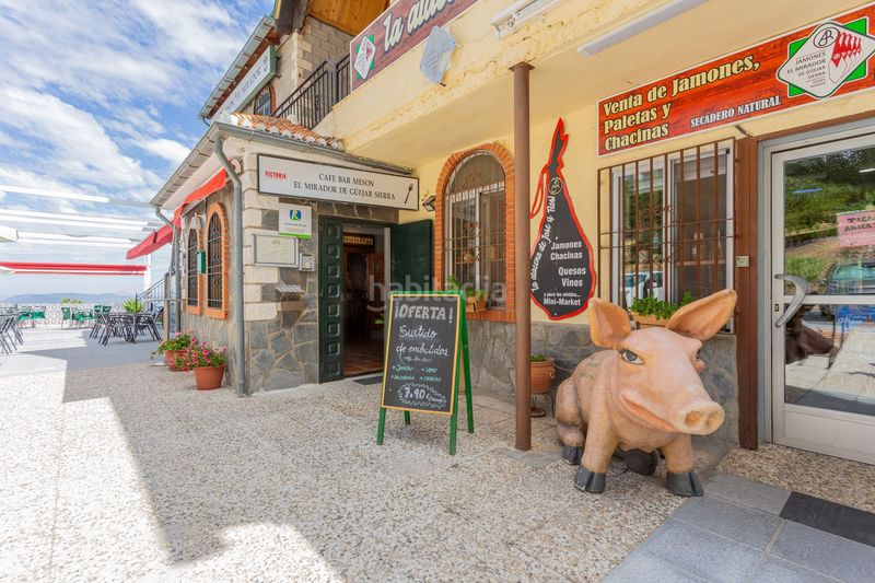 Foto 9256ec3a-b827-4237-9307-0bbe1f773454. Edificio in Güéjar Sierra