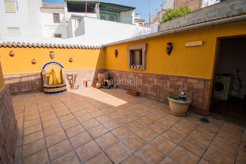 Foto b15d38e7-b55d-463d-8ca1-34fa54dc3af1. Piso en Loja