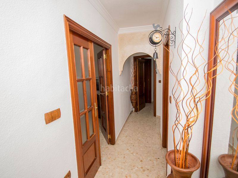 Foto f9fc3a04-65c3-45af-9161-21e1072917b1. Piso en Loja