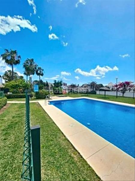 Foto 098be4eb-7bcf-4118-b1b6-0743105f375d. Flat with parking in Loma de los Riscos Torremolinos