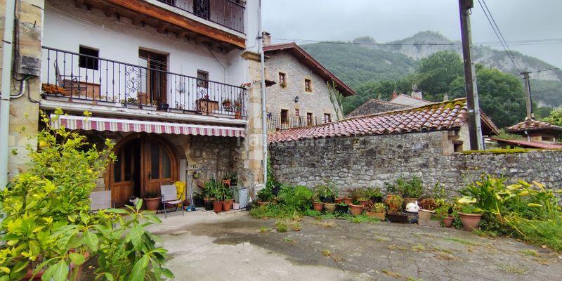 Foto 64fea562-7acf-4584-b3c9-4e650a9cad69. Casa in Liendo