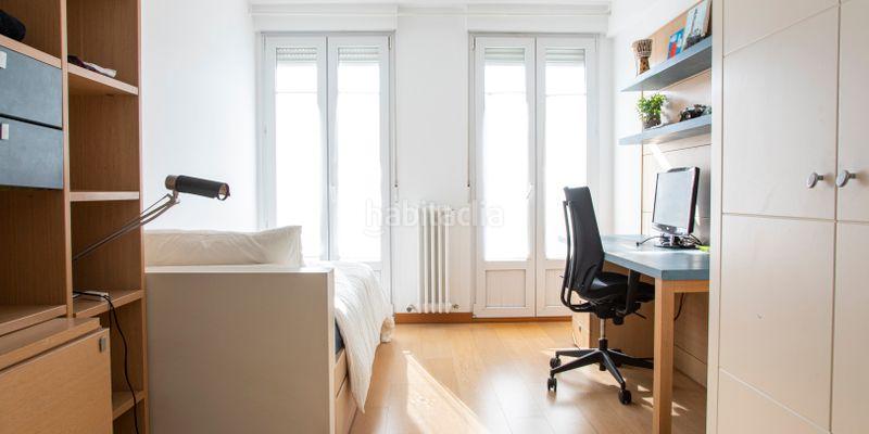 Foto b775205d-bf99-4cce-b200-d3df41d2c58e. Appartement dans Abandoibarra - Guggenheim Bilbao