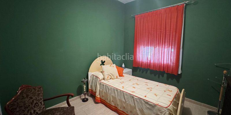 Foto 2353e6f4-da1f-4e9d-854c-ede7a373f38a. Casa en Carlota (La)