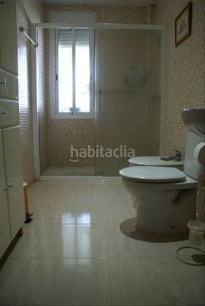 Foto a9be3abe-3781-426f-9e10-7d7f95980a6a. Casa en Carlota (La)